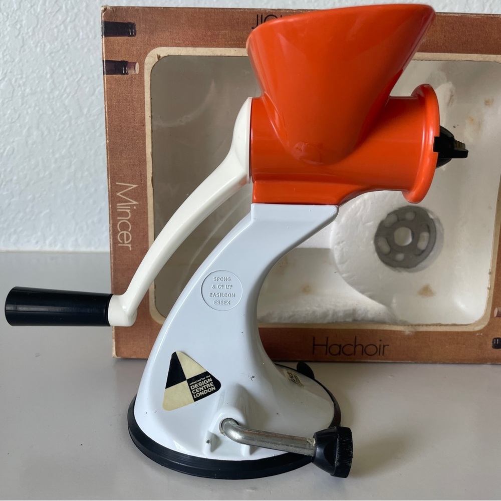 Vintage Spong Mincer N605
Hachoir Food Meat Chopper
Stainless Steel Bladed